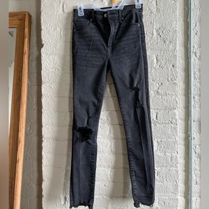 Abercrombie High Rise Black Ripped Super Skinny Jean
